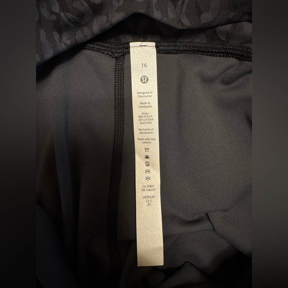 NWOT Lululemon Align High-Rise Pant 25" Intertwined Camo Deep Coal Multi - Picture 7 of 8